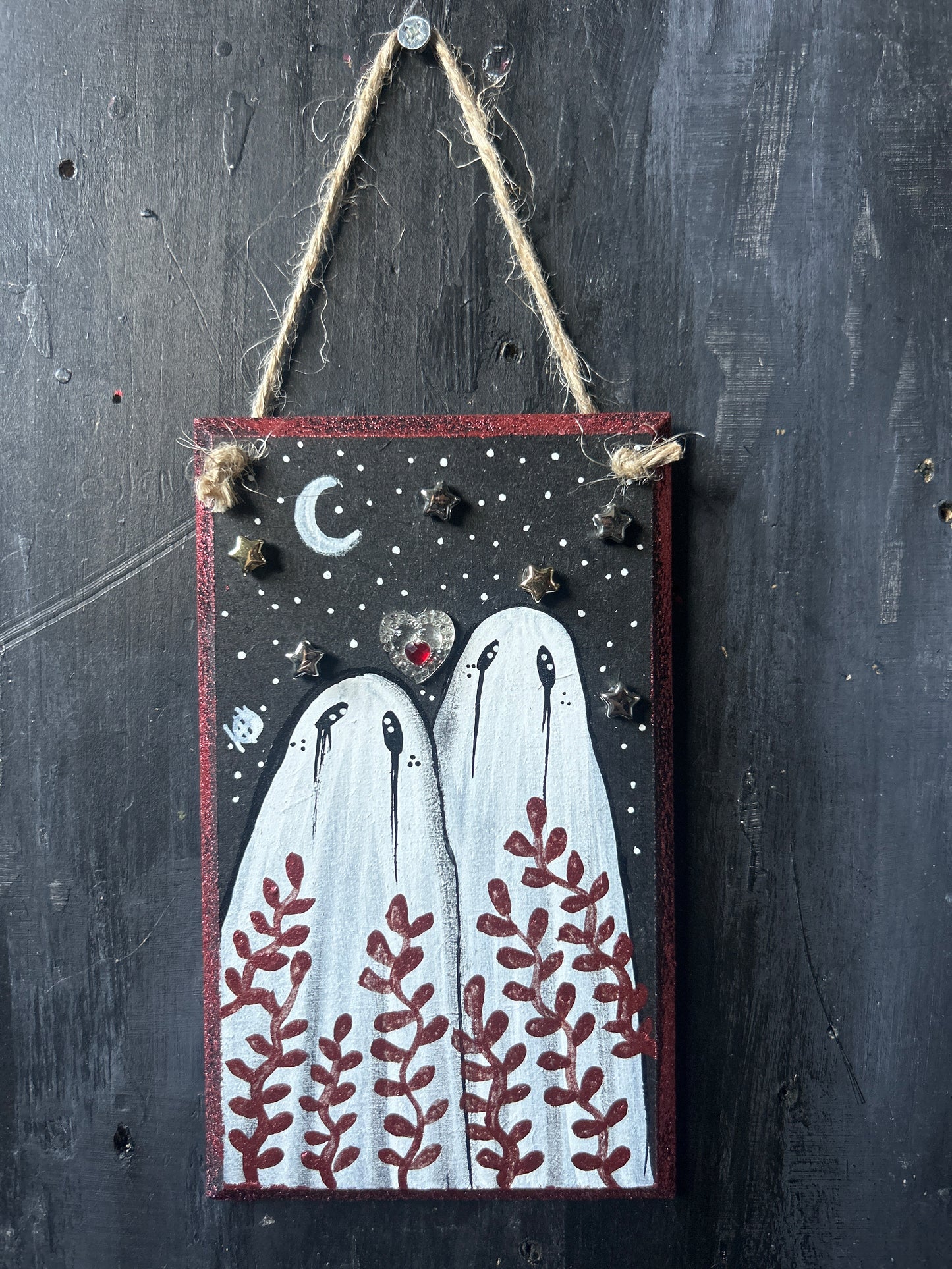 Hand Painted Wooden Plaque - Ghost Couple