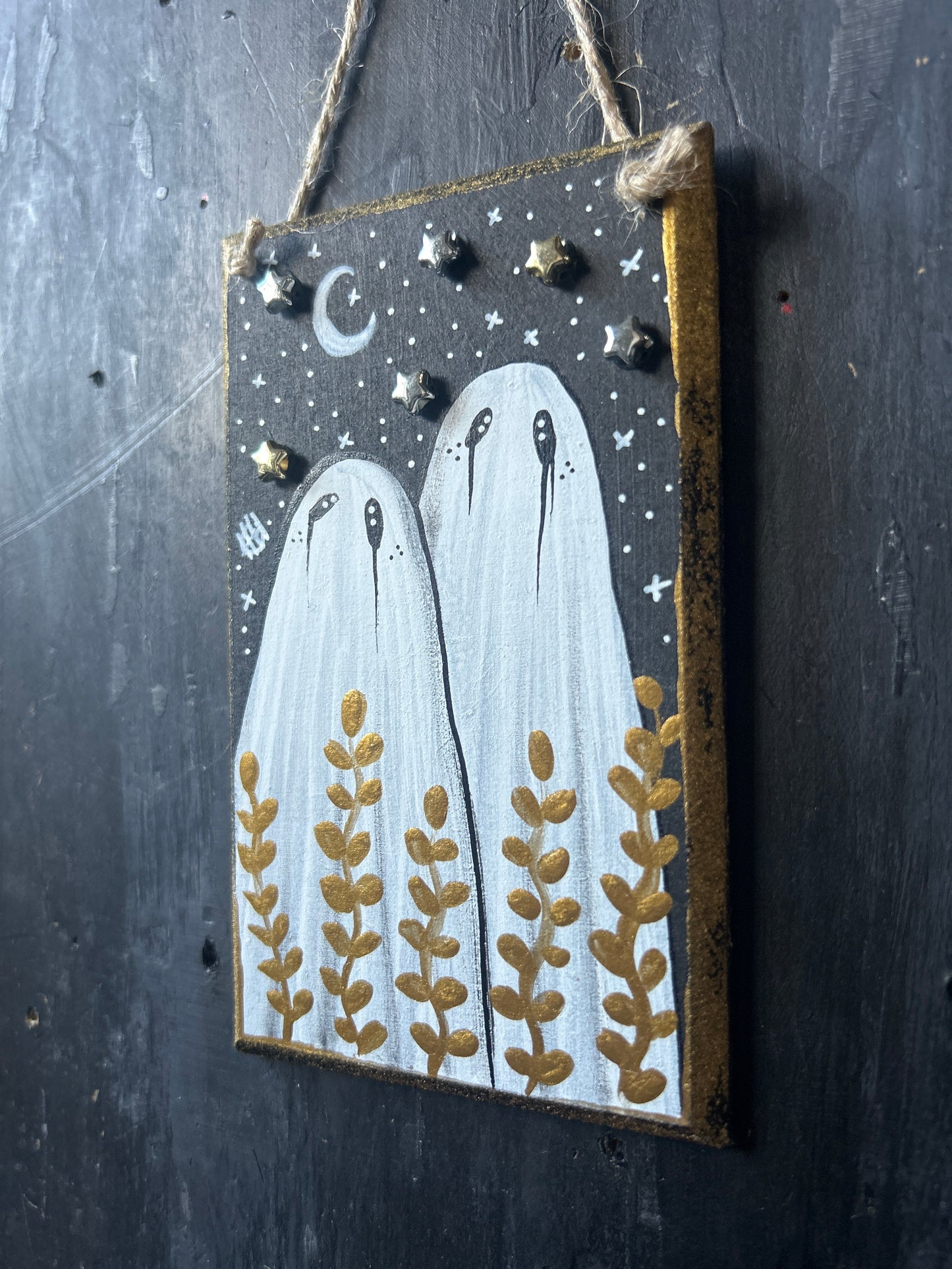 Hand Painted Wooden Plaque - Ghost Couple