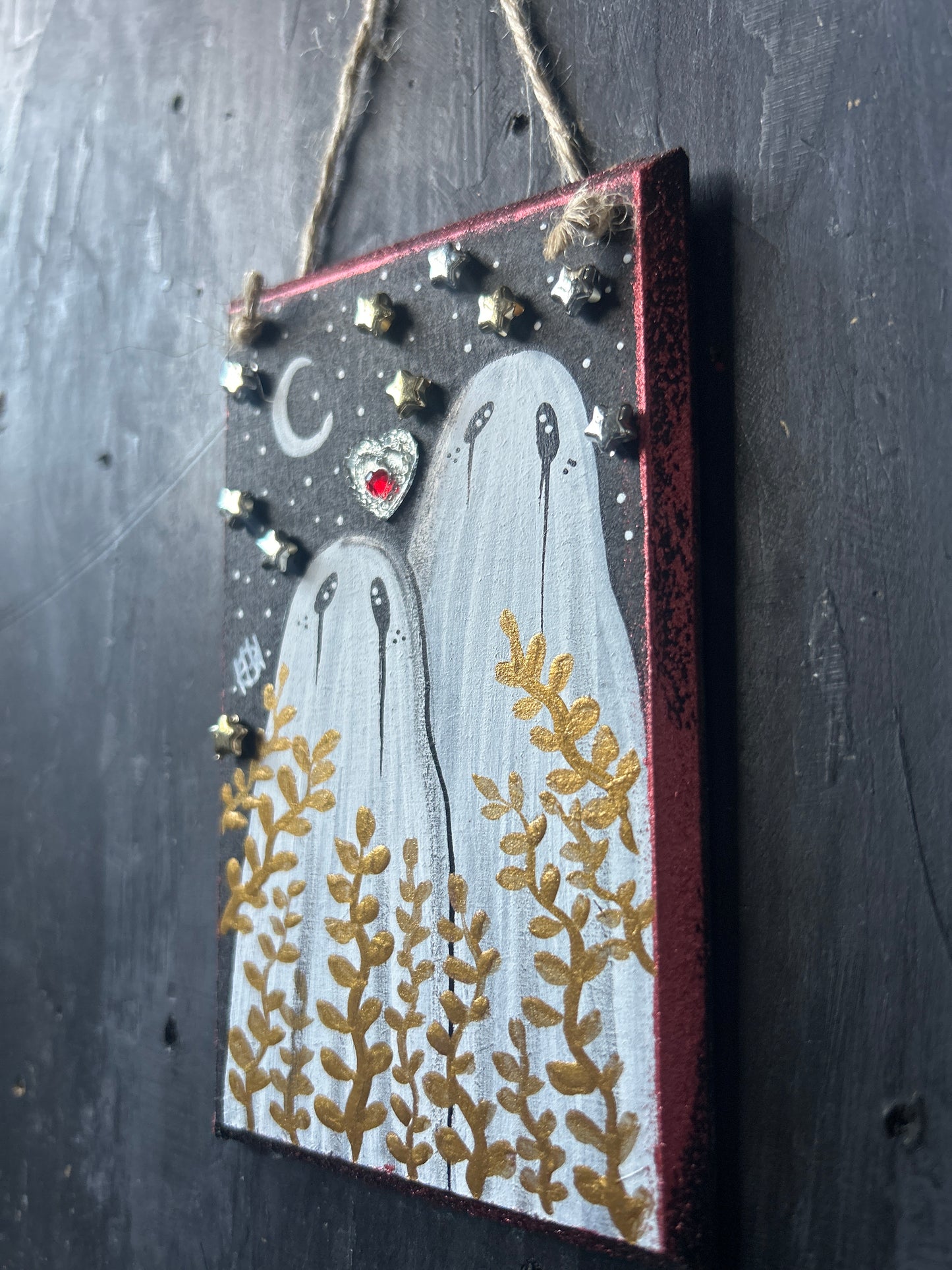 Hand Painted Wooden Plaque - Ghost Couple